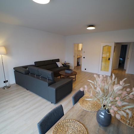 Skyway Airport Apartments Завентем Екстериор снимка