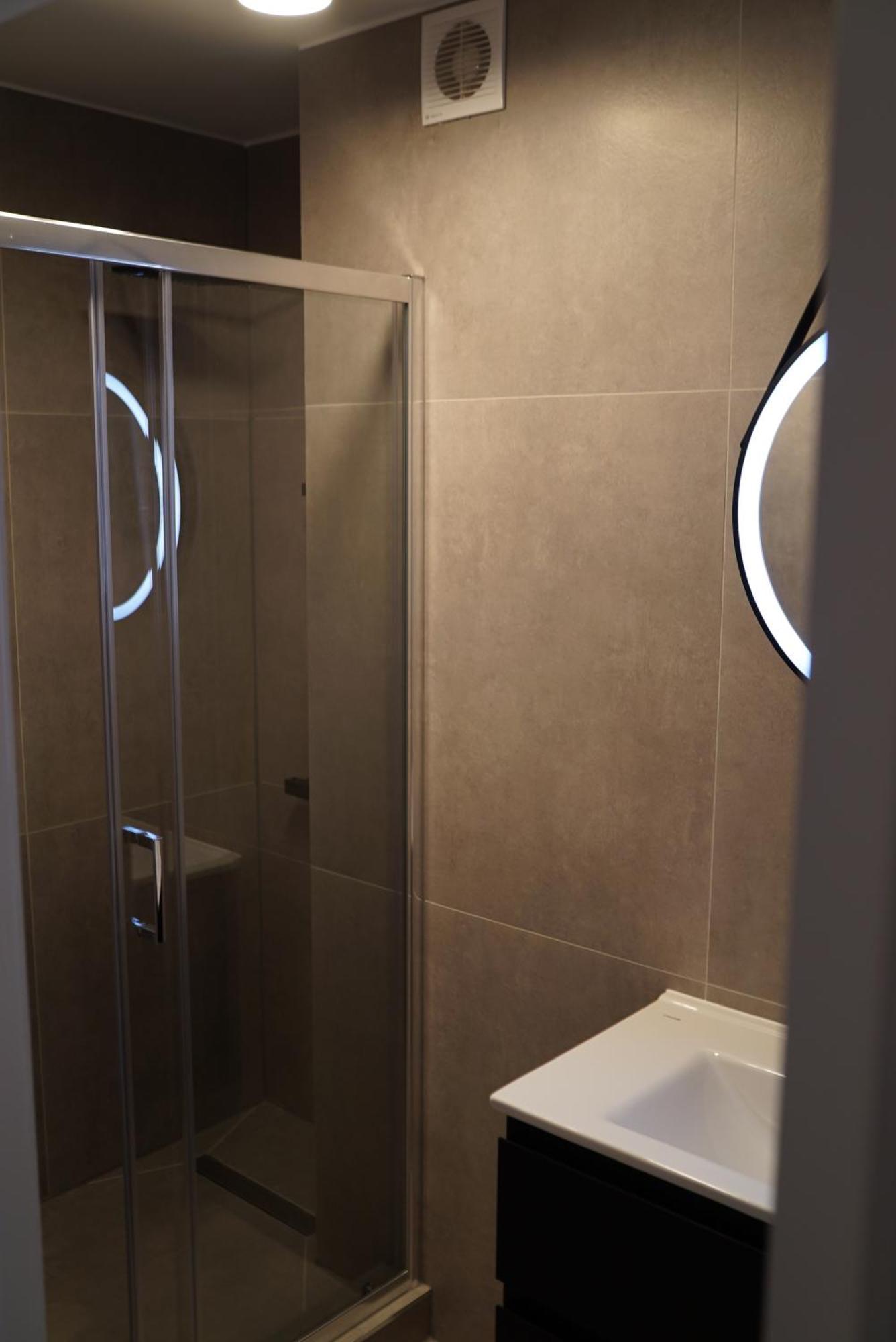 Skyway Airport Apartments Завентем Екстериор снимка